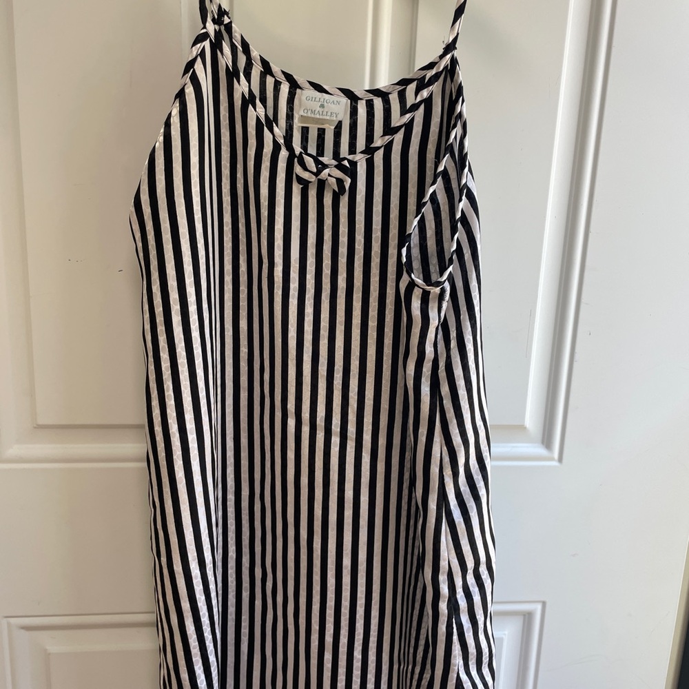 Vintage Gilligan & O’Malley striped nightgown, medium, soft satin
